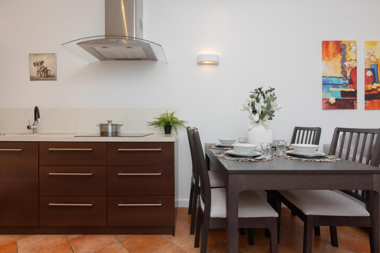 Cozy Apartment With Parking In Warsaw Ursus By Noclegi Renters Экстерьер фото